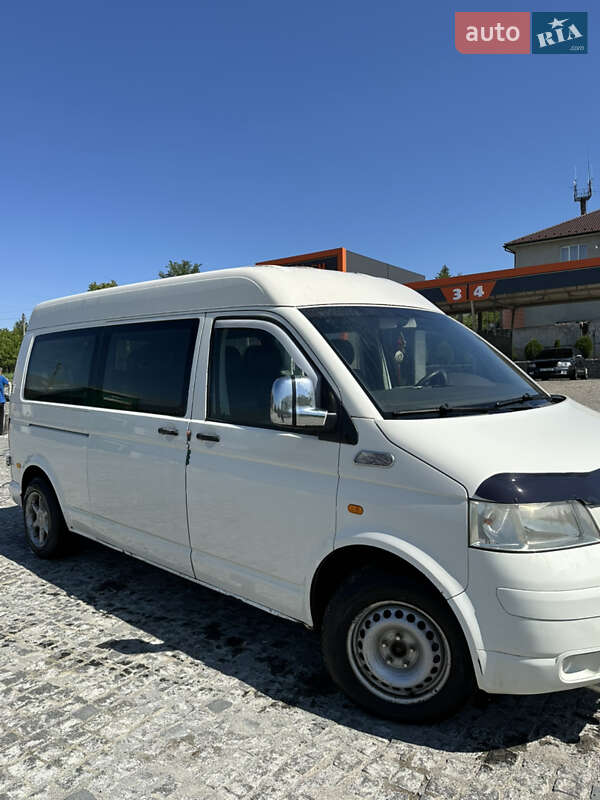 Минивэн Volkswagen Transporter 2005 в Кельменцах