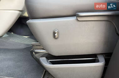 Минивэн Volkswagen Transporter 2018 в 