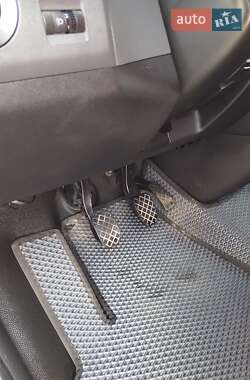 Минивэн Volkswagen Transporter 2015 в 