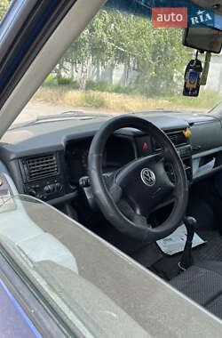 Минивэн Volkswagen Transporter 2003 в 