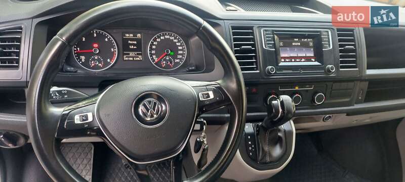 Минивэн Volkswagen Transporter 2015 в Киеве