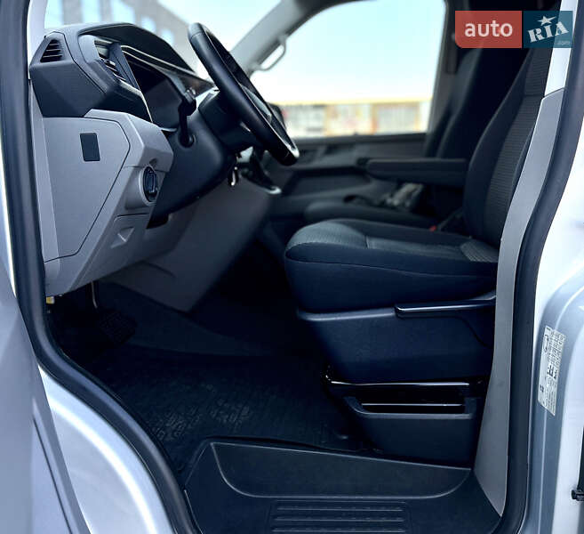 Грузовой фургон Volkswagen Transporter 2021 в Черновцах
