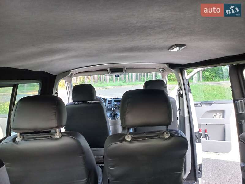 Минивэн Volkswagen Transporter 2007 в Ирпене