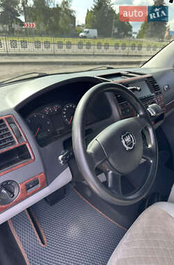 Мінівен Volkswagen Transporter 2008 в 