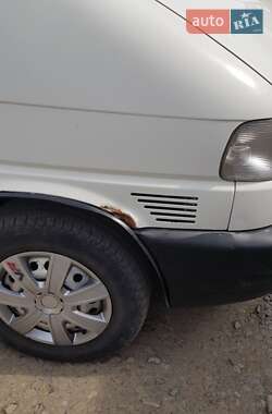 Минивэн Volkswagen Transporter 2001 в 