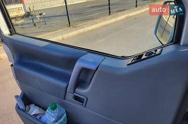 Минивэн Volkswagen Transporter 2002 в 