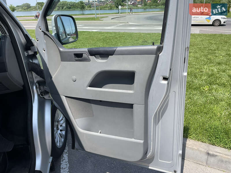Мінівен Volkswagen Transporter 2007 в Вінниці