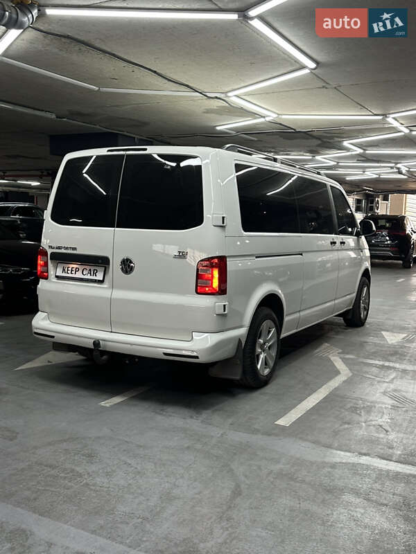 Мінівен Volkswagen Transporter 2015 в Одесі