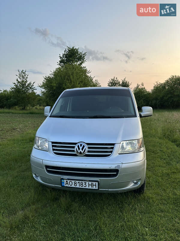 Вантажний фургон Volkswagen Transporter 2007 в 