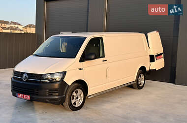 Грузовой фургон Volkswagen Transporter 2018 в 