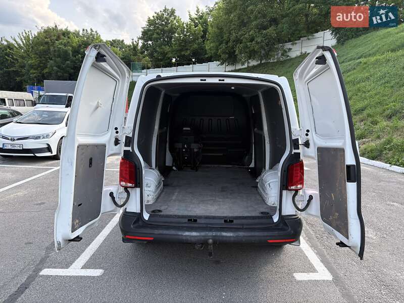 Грузовой фургон Volkswagen Transporter 2020 в Луцке
