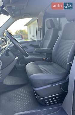 Минивэн Volkswagen Transporter 2020 в 