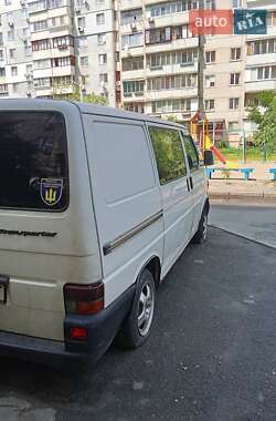 Вантажопасажирський фургон Volkswagen Transporter 1998 в 