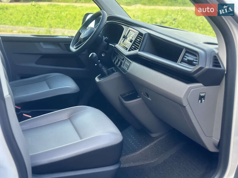 Грузовой фургон Volkswagen Transporter 2020 в Дубно