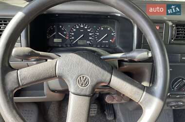 Минивэн Volkswagen Transporter 1998 в 