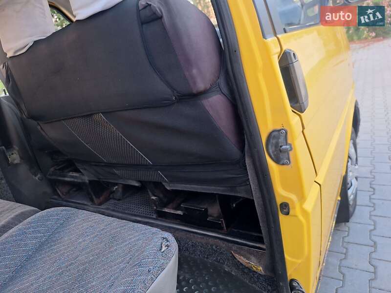 Минивэн Volkswagen Transporter 1999 в Черновцах