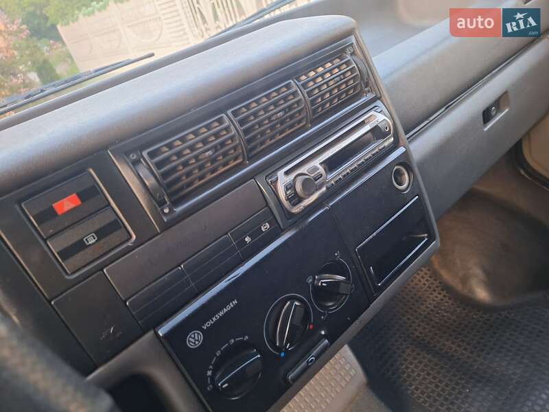 Минивэн Volkswagen Transporter 1999 в Черновцах