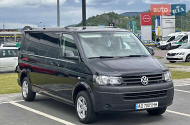 Минивэн Volkswagen Transporter 2015 в 