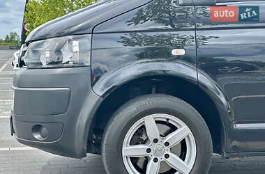 Минивэн Volkswagen Transporter 2015 в 