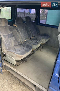 Минивэн Volkswagen Transporter 2001 в 
