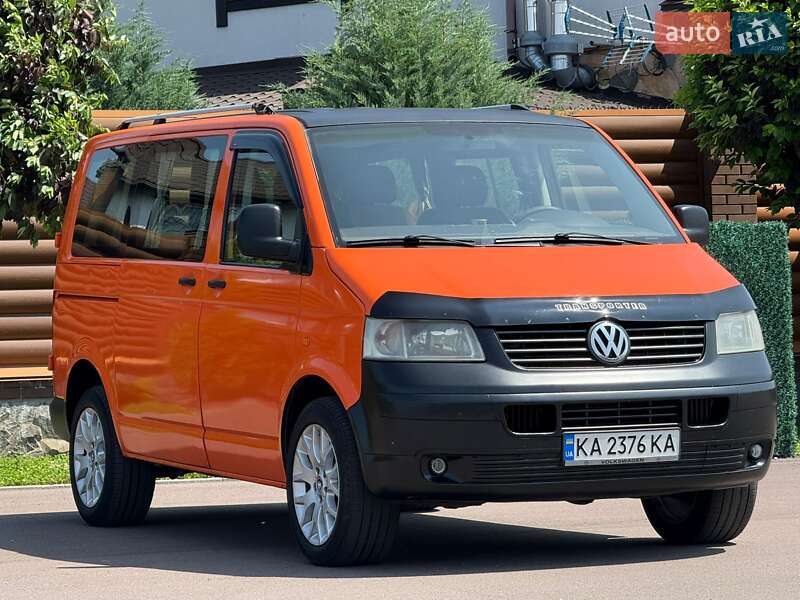 Минивэн Volkswagen Transporter 2005 в Киеве