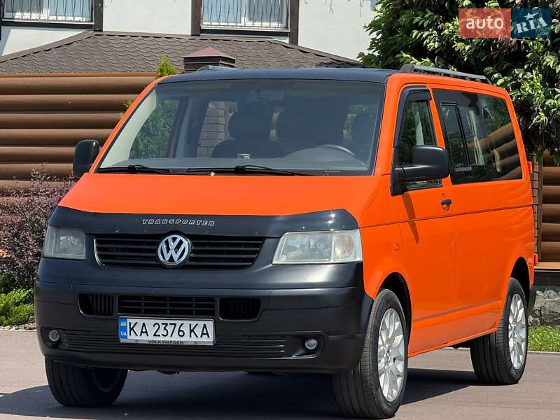 Минивэн Volkswagen Transporter 2005 в Киеве