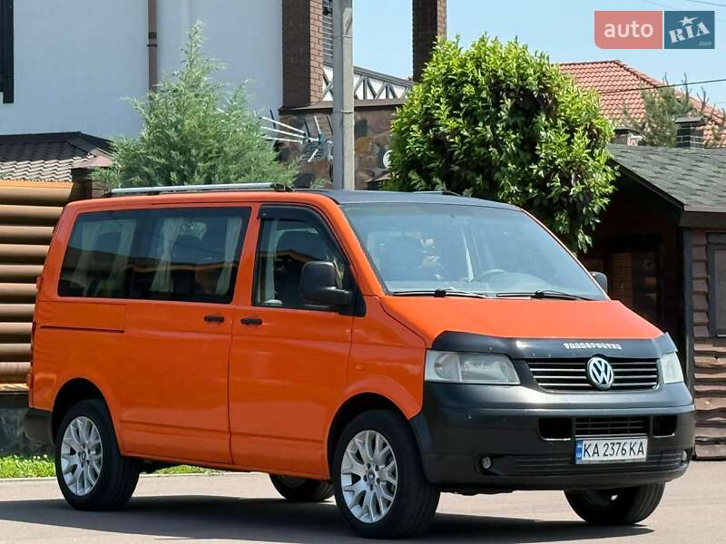 Минивэн Volkswagen Transporter 2005 в Киеве