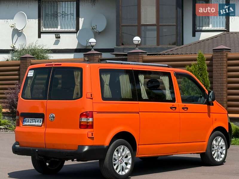 Минивэн Volkswagen Transporter 2005 в Киеве