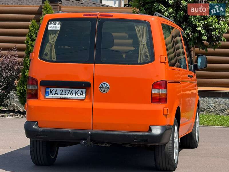 Минивэн Volkswagen Transporter 2005 в Киеве
