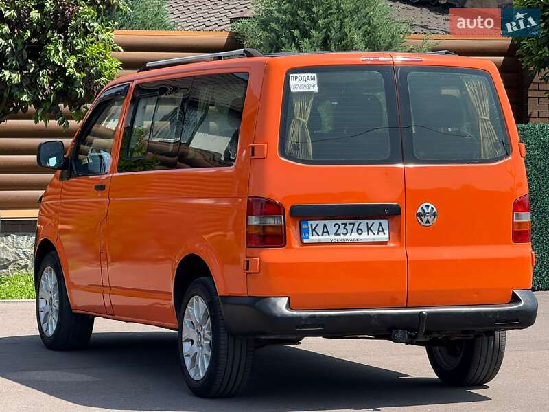 Минивэн Volkswagen Transporter 2005 в Киеве