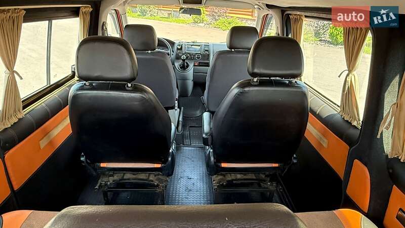 Минивэн Volkswagen Transporter 2005 в Киеве
