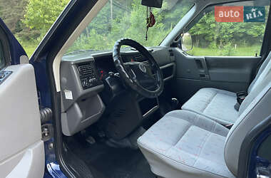 Минивэн Volkswagen Transporter 2001 в 