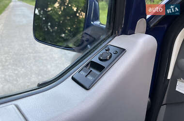 Минивэн Volkswagen Transporter 2001 в 