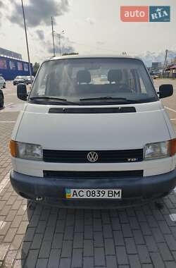 Минивэн Volkswagen Transporter 2000 в 