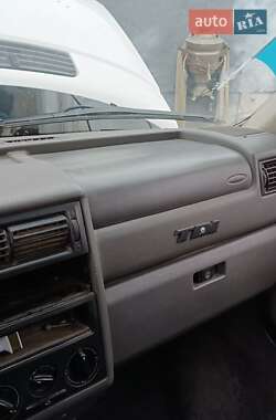 Минивэн Volkswagen Transporter 1999 в 