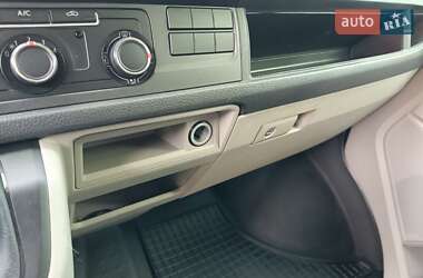 Грузовой фургон Volkswagen Transporter 2018 в 