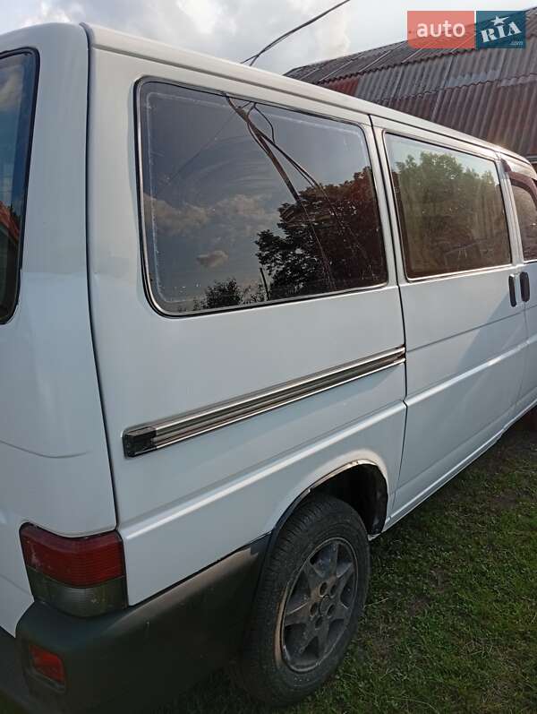 Минивэн Volkswagen Transporter 1999 в Корюковке