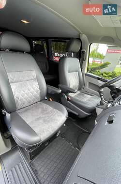 Минивэн Volkswagen Transporter 2014 в 