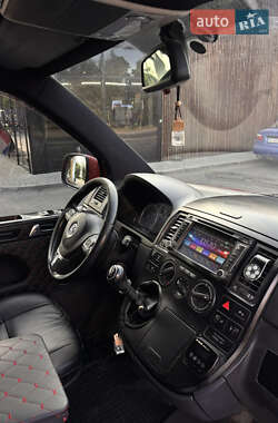 Минивэн Volkswagen Transporter 2005 в 