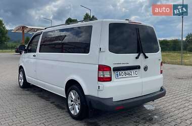 Минивэн Volkswagen Transporter 2010 в 