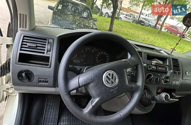 Минивэн Volkswagen Transporter 2006 в 