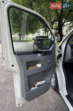 Минивэн Volkswagen Transporter 2006 в 