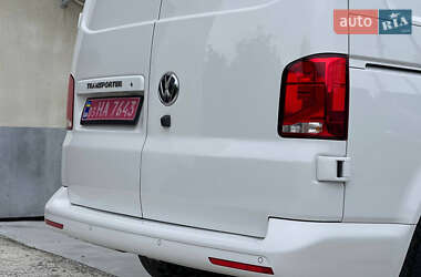 Вантажний фургон Volkswagen Transporter 2021 в 