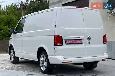 Вантажний фургон Volkswagen Transporter 2021 в 