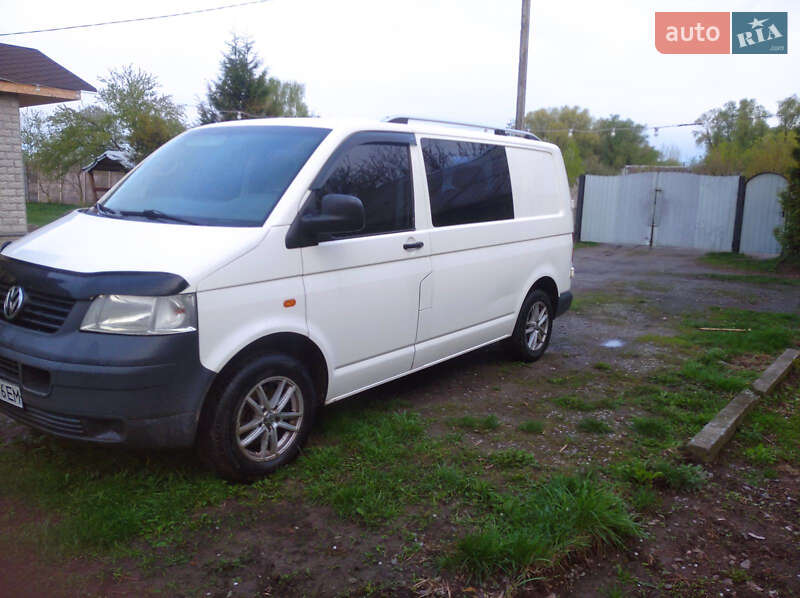 Минивэн Volkswagen Transporter 2006 в 