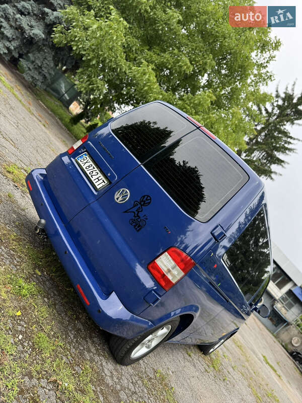 Минивэн Volkswagen Transporter 2010 в Хмельницком