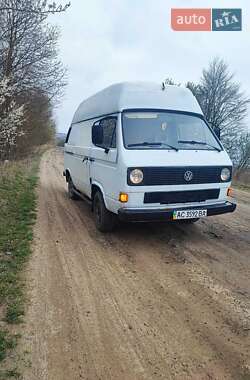 Грузовой фургон Volkswagen Transporter 1987 в Луцке