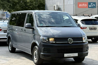 Минивэн Volkswagen Transporter 2018 в 