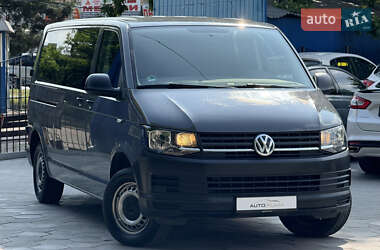Минивэн Volkswagen Transporter 2018 в 