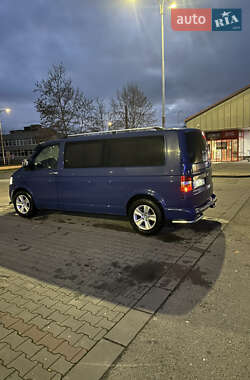 Минивэн Volkswagen Transporter 2005 в 